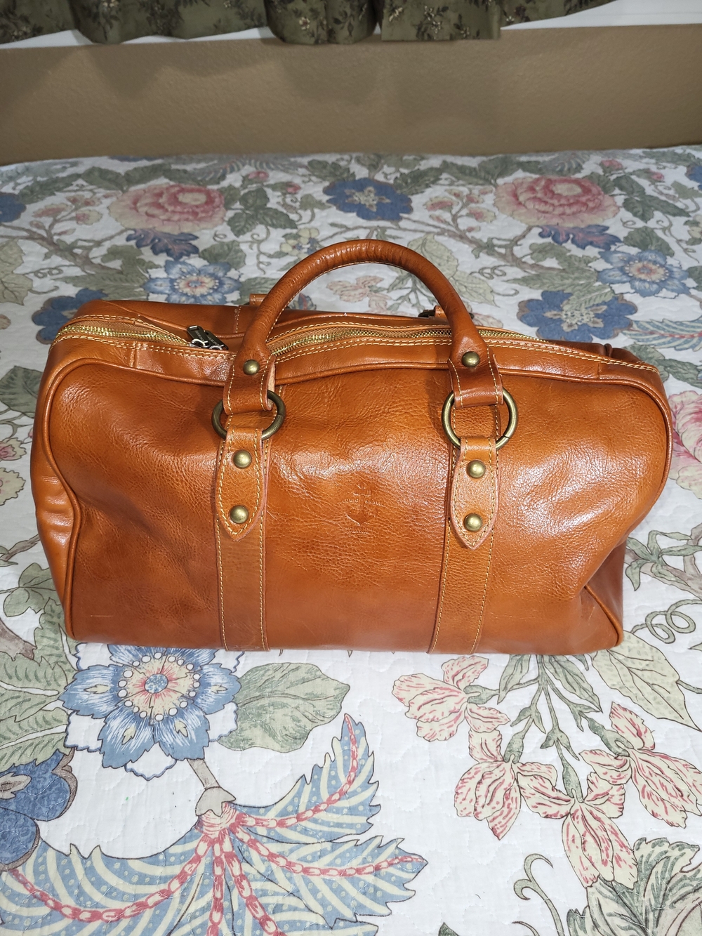 Vera Pelle Tan Leather Travel Duffel Bag